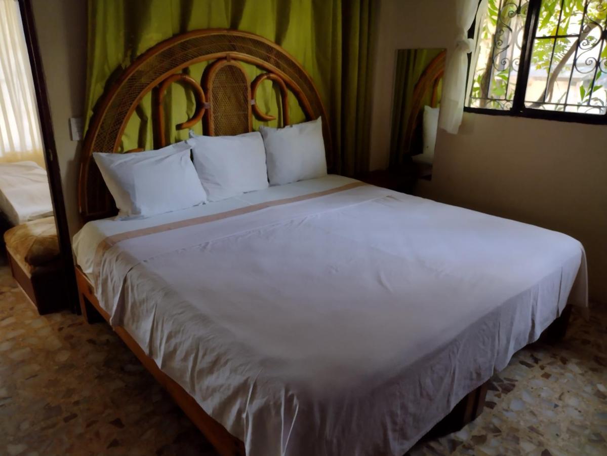 Ashly Boulevard Acapulco Exterior photo