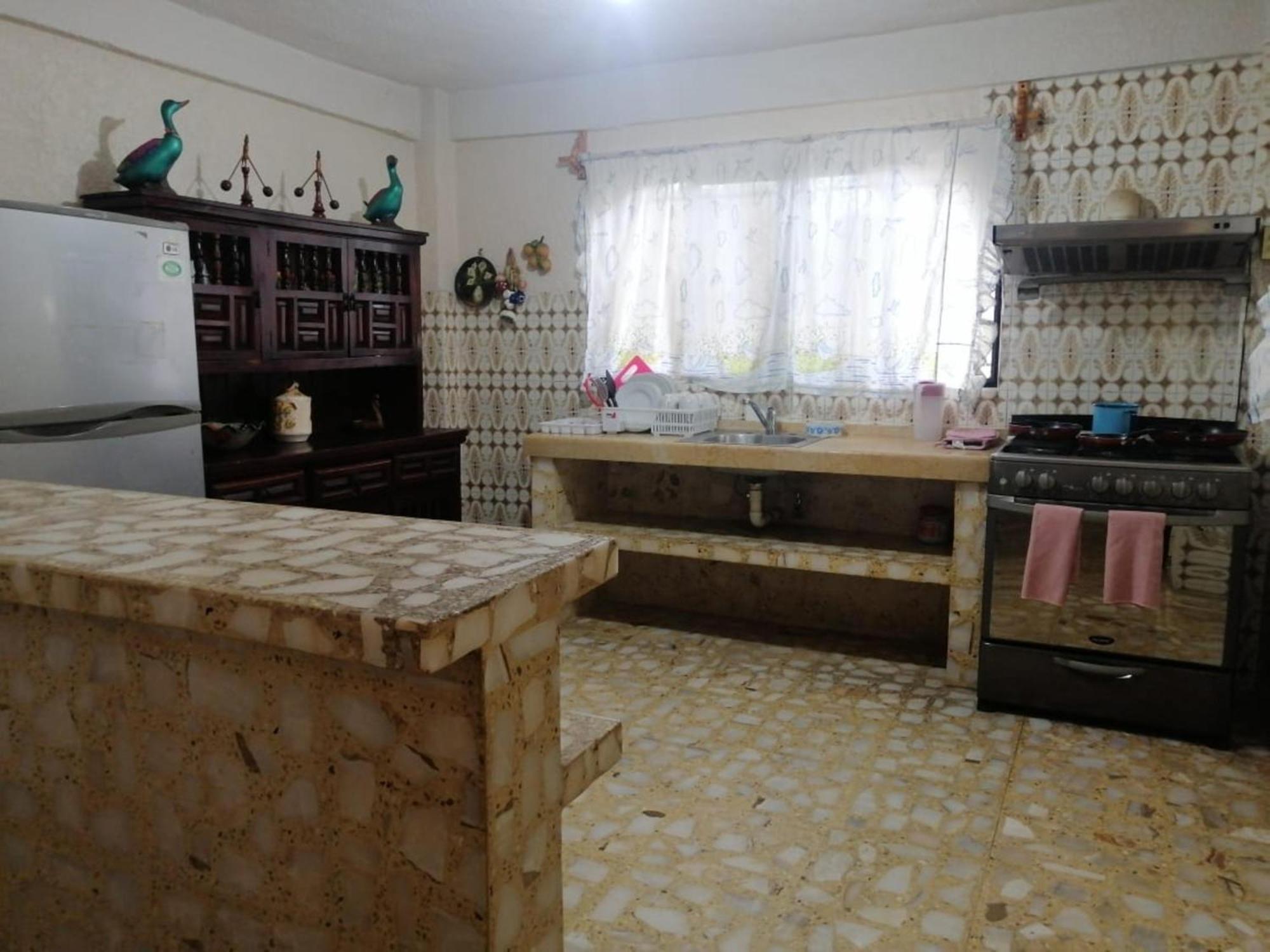 Ashly Boulevard Acapulco Room photo